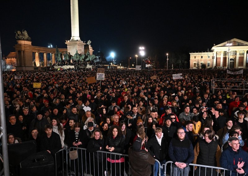 Veliki skandal potresa Mađarsku: Deseci tisuća prosvjedovali protiv Orbana