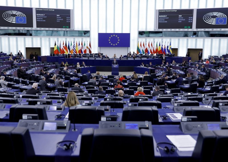 EU parlament potvrdio pravila protiv ušutkavanja novinara preko SLAPP tužbi