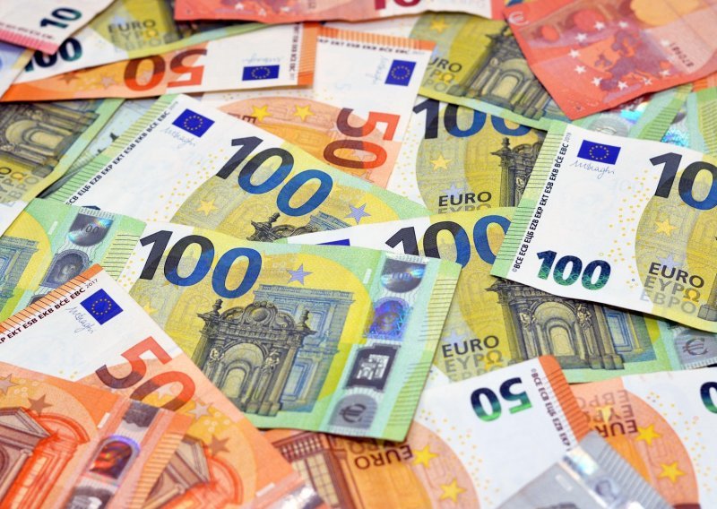 EBRD je prošlu godinu zaključio s dobiti od 2,1 milijardu eura