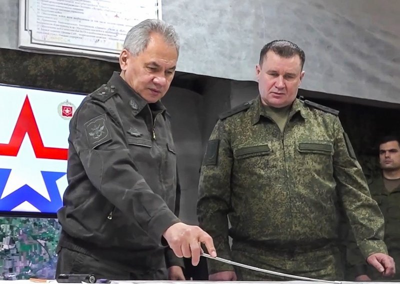 Rusi tvrde da potiskuju ukrajinske snage, najavljuju dolazak novih vojnika