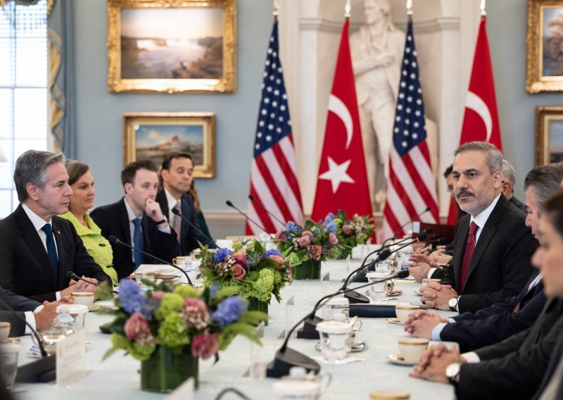 Turska i SAD razgovarali o Ukrajini, Gazi i bilateralnim pitanjima