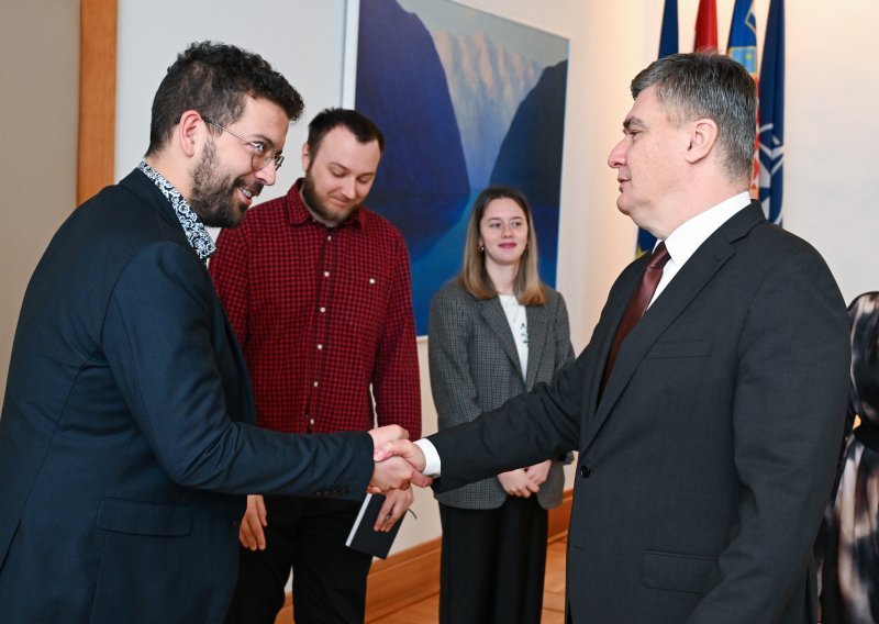 Predstavnici Mreže mladih požalili se Milanoviću zbog Zakona o savjetima mladih