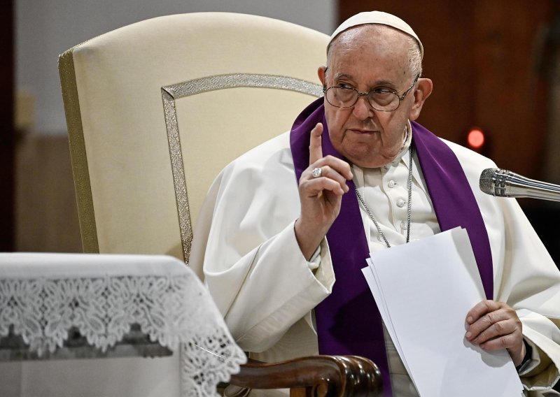 Papa ponovno spomenuo Ukrajinu: 'Trebamo poduzeti sve napore za okončanje ratova'