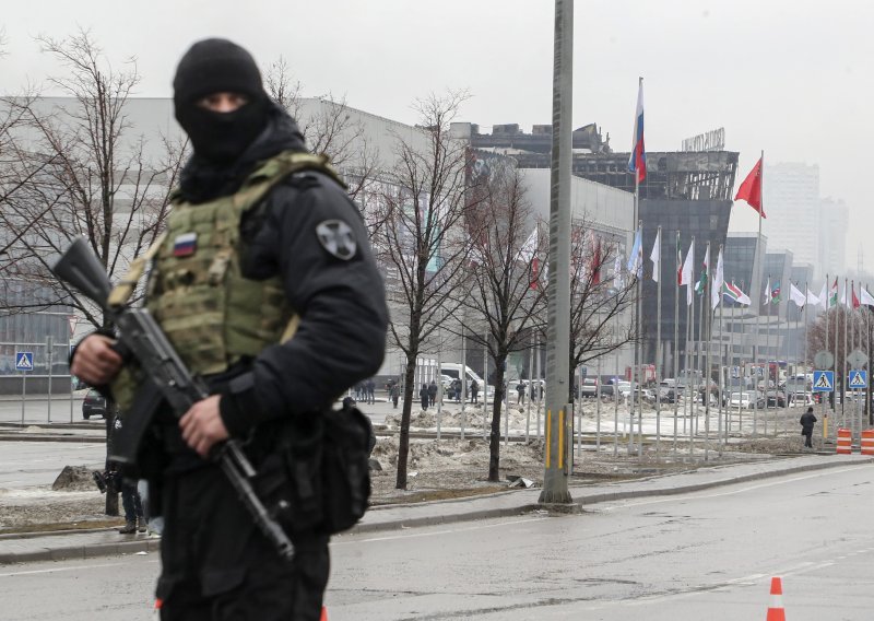 Broj ubijenih kod Moskve porastao na - 143, uhićena sva četiri terorista