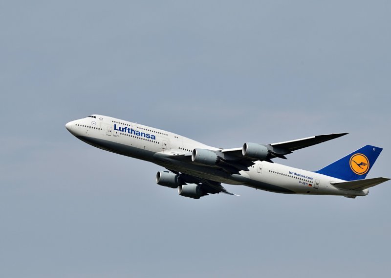 Lufthansa i sindikat Verdi postigli sporazum o plaćama zemaljskog osoblja