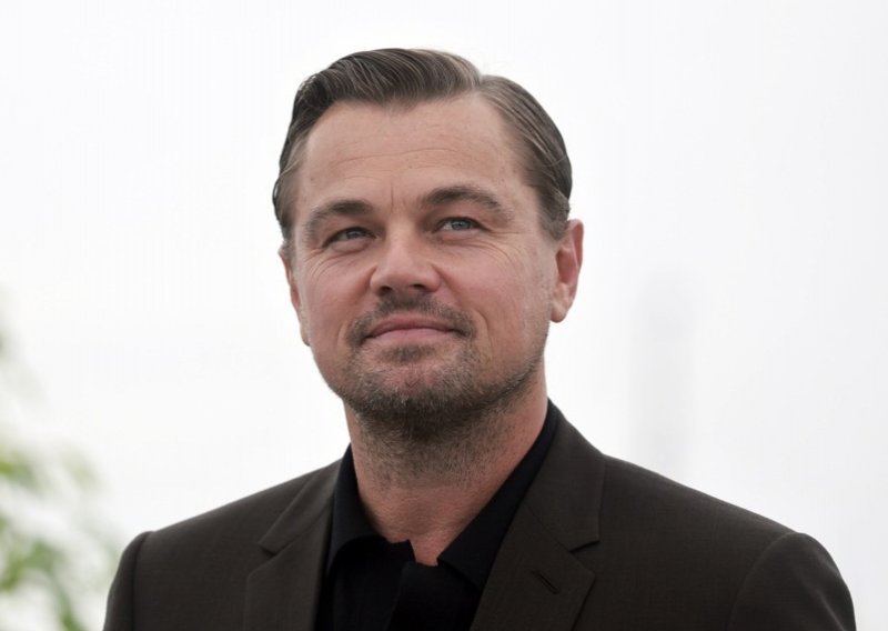 Leonardo DiCaprio viđen u izlasku s uglednom modnom dizajnericom