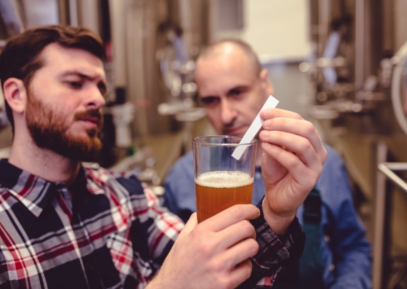 Stručnjaci pokušavaju popraviti okus piva uz pomoć umjetne inteligencije