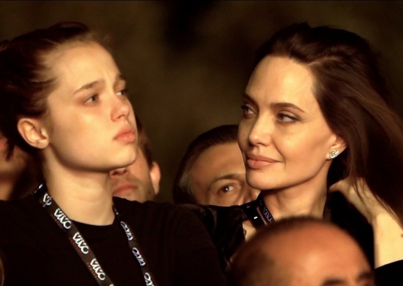 Kći Angeline Jolie i Brada Pitta napušta mamu i seli se kod oca
