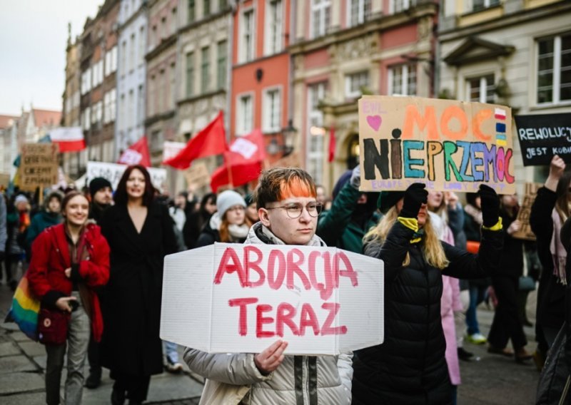 Poljski parlament raspravljat će o liberalizaciji zakona o pobačaju