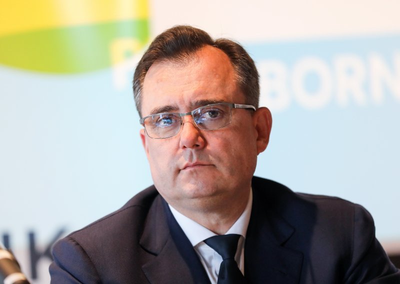 Vanđelić prijavio Bačića DORH-u: 'Hoće li podnijeti ostavku?'