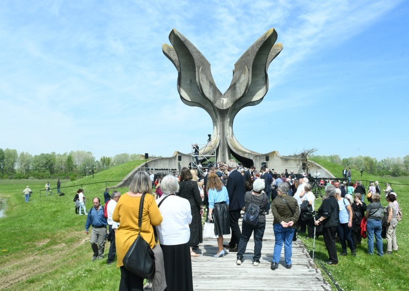 Policija zaustavila srbijanskog ministra dijaspore, htio je posjetiti Jasenovac