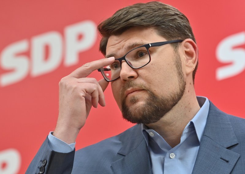 Grbin potvrdio da je SDP odustao od Milanovića kao mandatara
