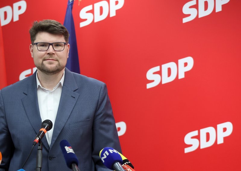 Novi moment: SDP prihvaća inicijativu Mosta, oglasio se Grbin