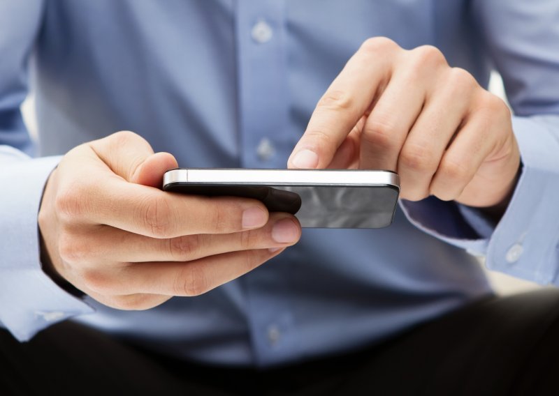 Korisnici odabiru mobilno bankarstvo prije nego poslovnice