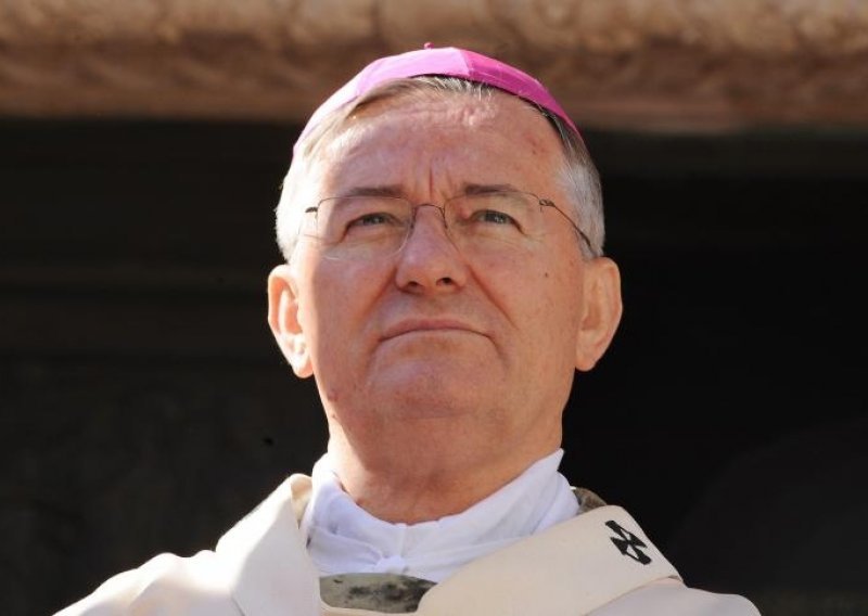 Biskup Uzinić u izbjeglicama vidi nadu za demografski oporavak