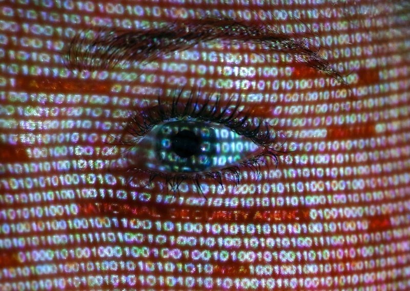 Apple, Facebook, Google i Microsoft žele onemogućiti američke špijune