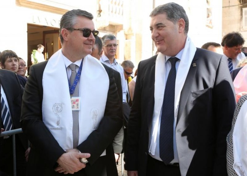 Splitske SDP-ovce iznenadio Milanovićev udar, Baldasar se odmara
