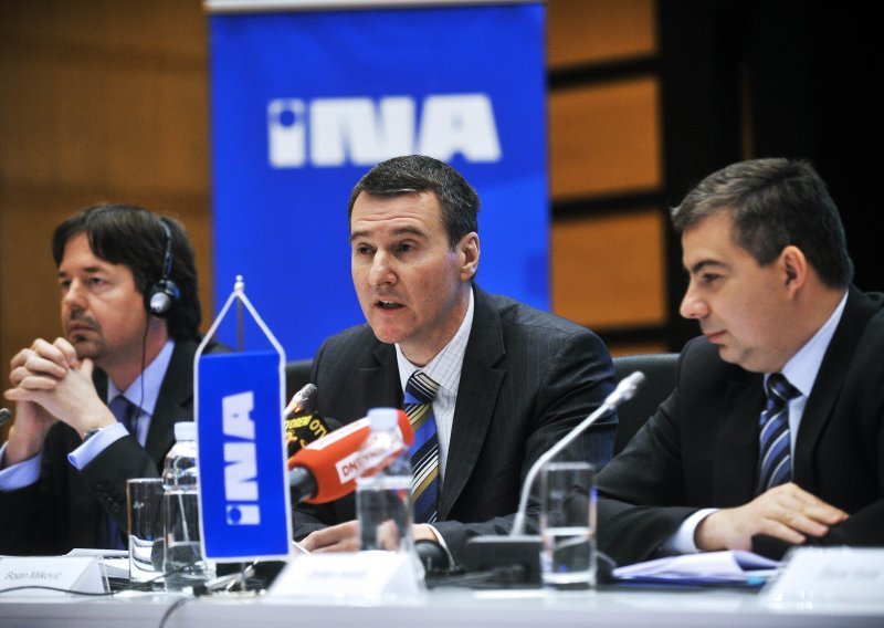 Croatian members' proposal about INA management returned for elaboration
