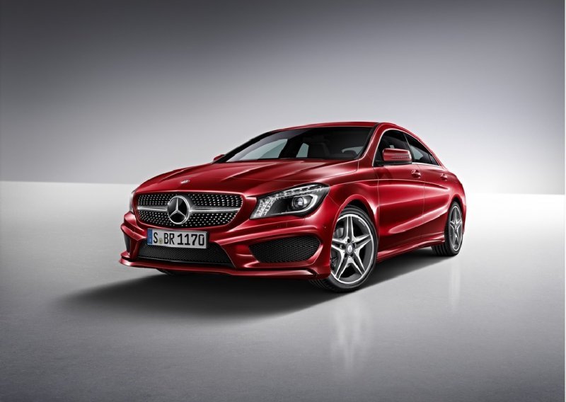 Mercedes CLA-om napada segment luksuznih kompakata