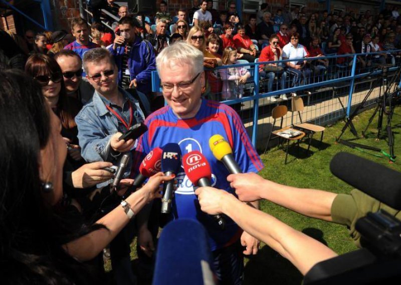 Josipović: Književnica je dala poetsko viđenje našeg susreta