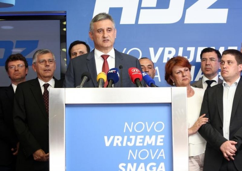 Karamarko: Ili preslagivanje ili izbori, Orešković više ne uživa naše povjerenje