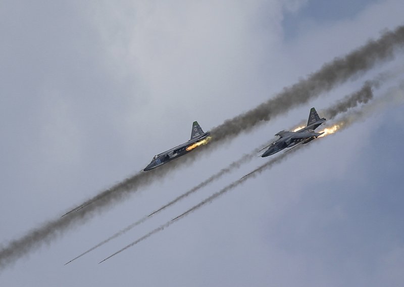 Rusija povukla 30 zrakoplova iz Sirije