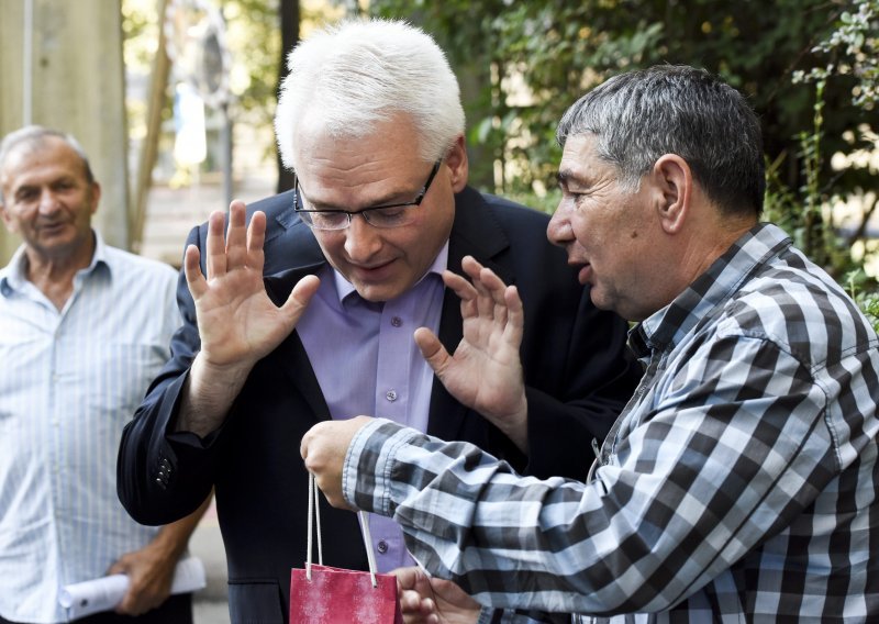 Josipović o tužbi Vigilarea: Srećom više nema inkvizicije jer bi me Batarelo spalio