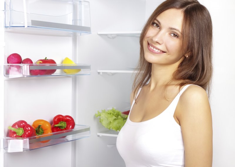 Evo kako se riješiti neugodnih mirisa iz hladnjaka