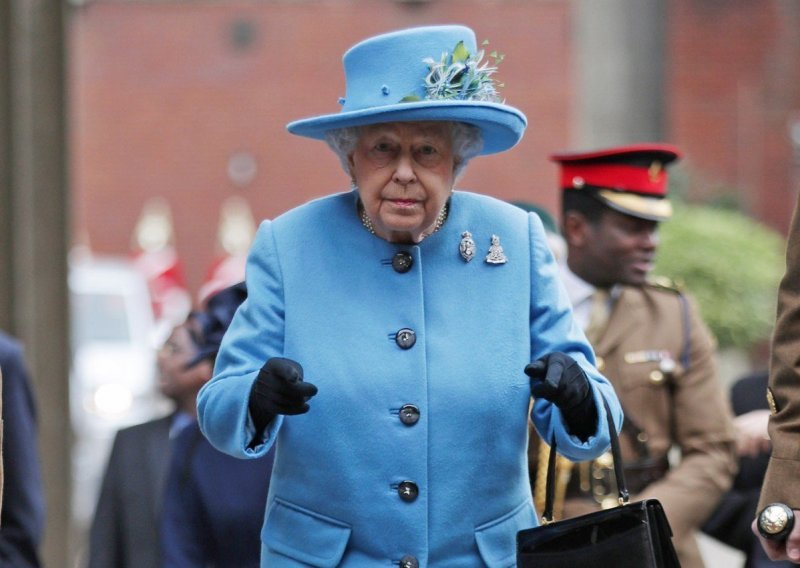 Procurili dokumenti: Otkrivene porezne tajne bogataša, spominje se i kraljica Elizabeta