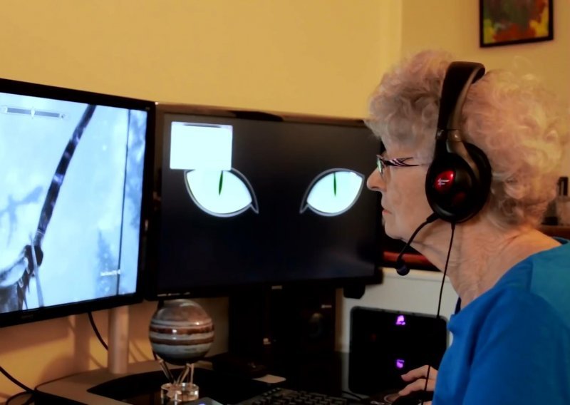 Volite se igrati na računalu? Ne koliko ova baka!