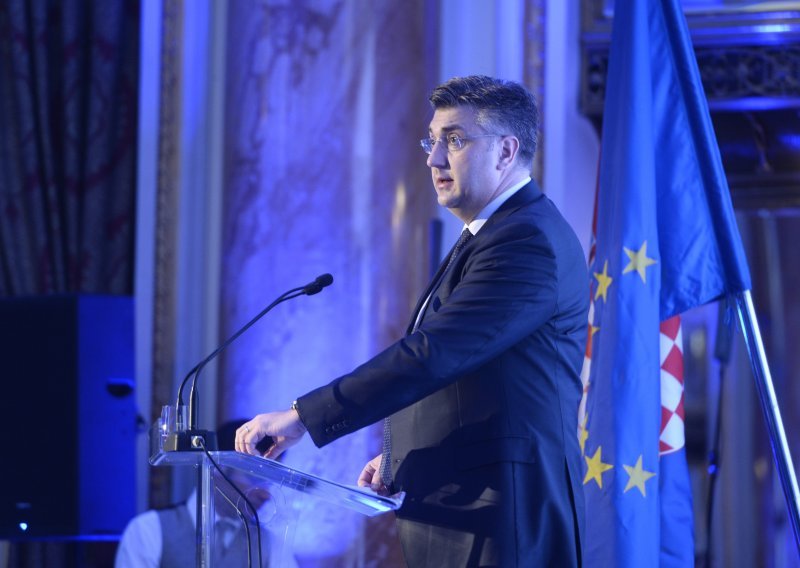 Plenković obećao stabilan rast i odgovorio na predsjedničine kritike. Evo što je rekao