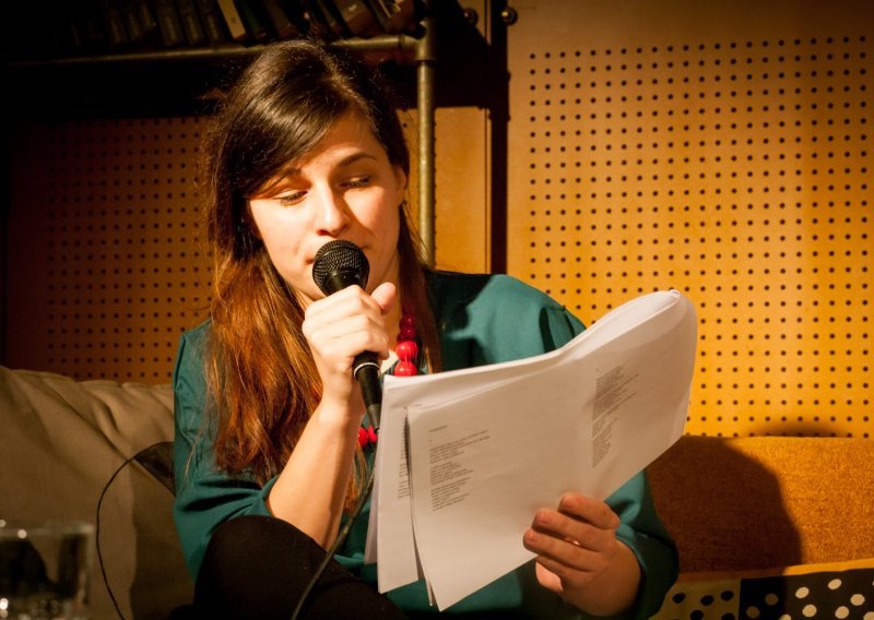 Moniki Herceg nagrada Na vrh jezika za poeziju, a Luizi Bouaharoua Prozak za prozu