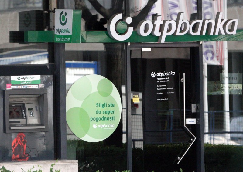 HNB šalje uputu: Banke će morati uvesti asistente za pomoć starijim i nemoćnim na bankomatima
