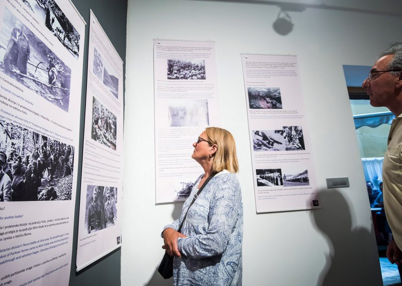 U Šibeniku otvorena izložba povodom 75. obljetnice bitke na Sutjesci