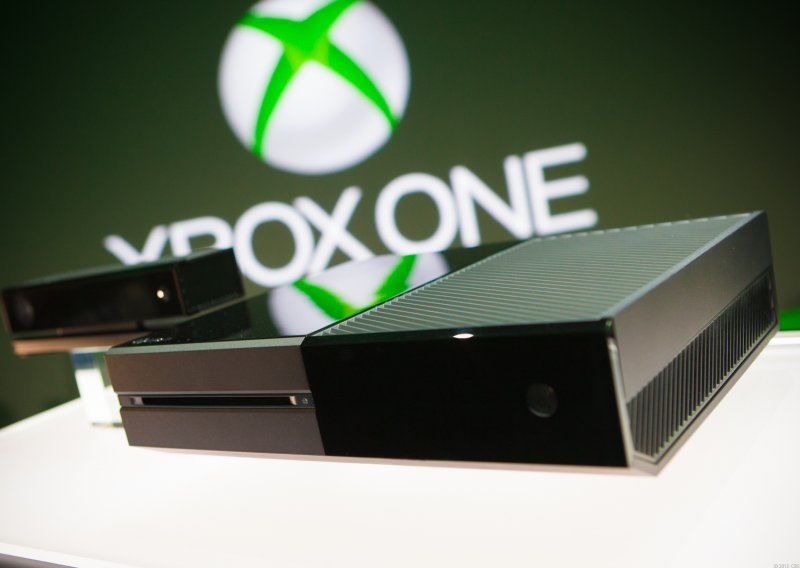 Microsoft je Xbox One planirao izdati bez optike