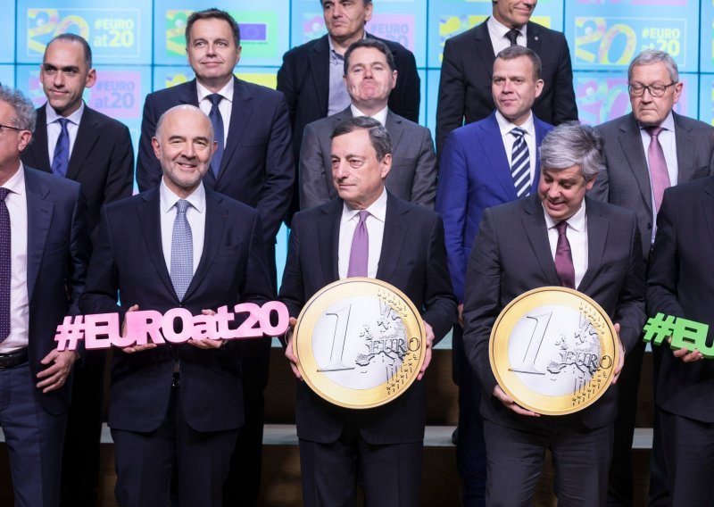 Nepopularni euro nakon 20 godina postao neuobičajeno popularan