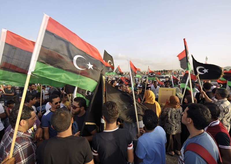 I Europa i Rusija uzjogunile su se oko Libije. Je li to novo žarište krize?