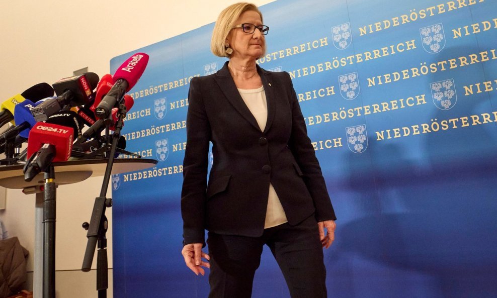 Johanna Mikl-Leitner, premijerka Donje Austrije, zasad odbija podnijeti ostavku