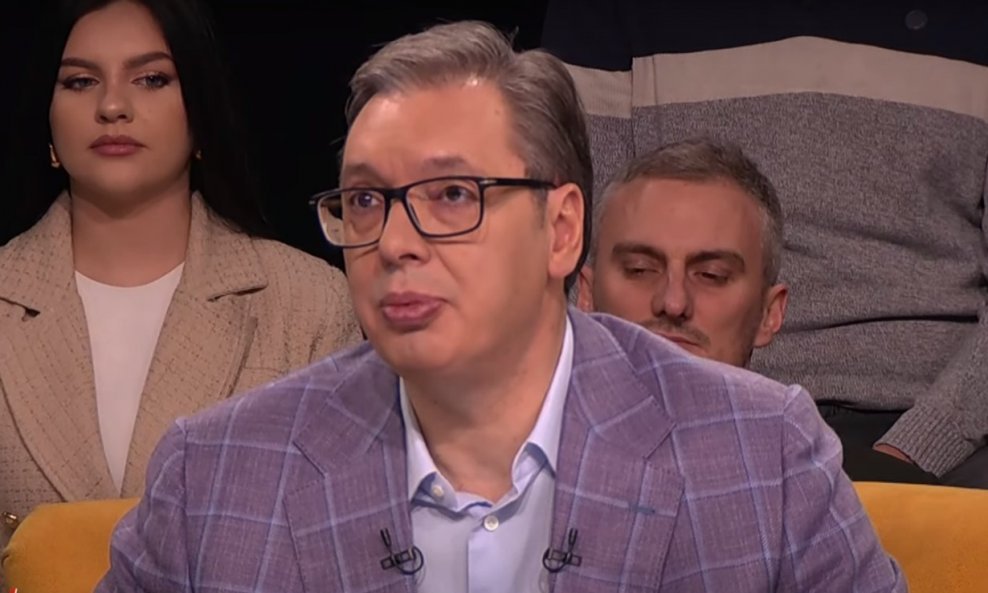 Aleksandar Vučić u emisiji Ćirilica na TV Happy