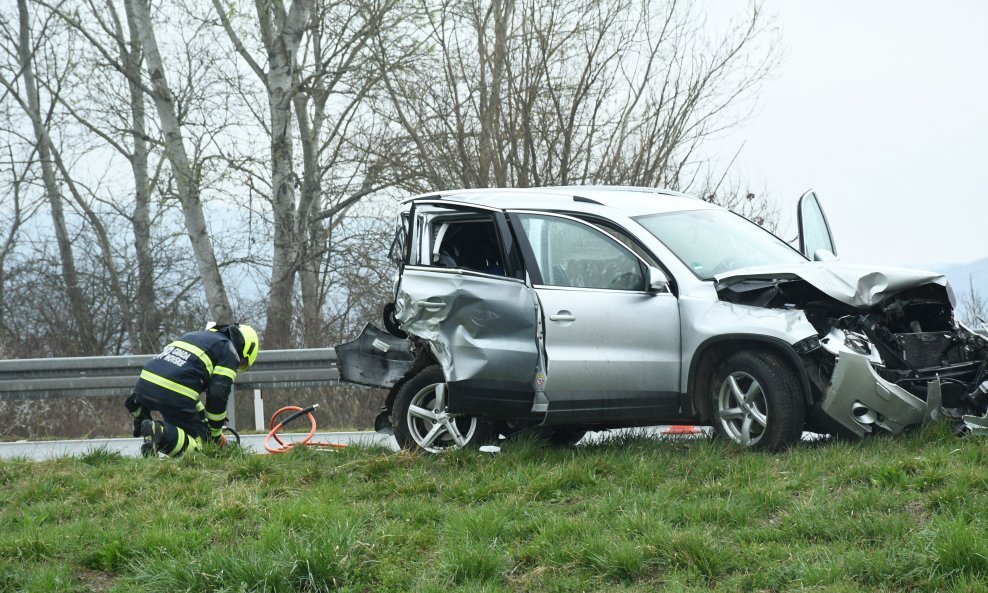 Teška prometna nesreća na autocesti A3 između Novske i Okučana u smjeru Lipovca