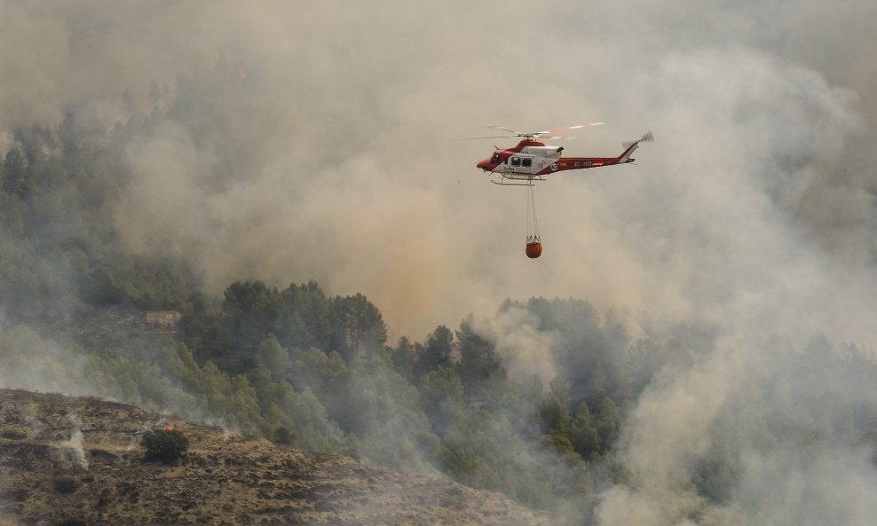 Veliki šumski požar na istoku Španjolske