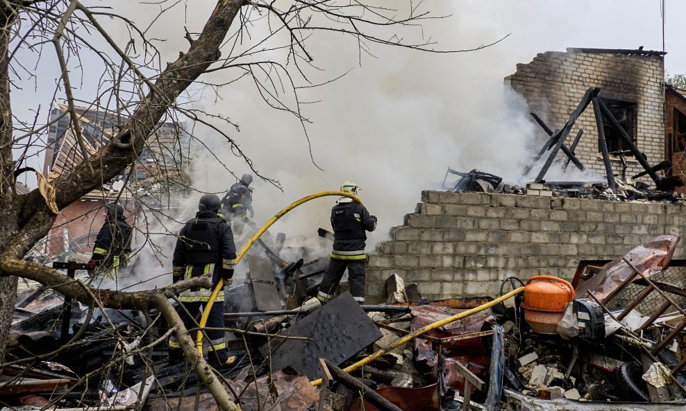 Ilustracija/Ruski napad na ukrajinska postrojenja