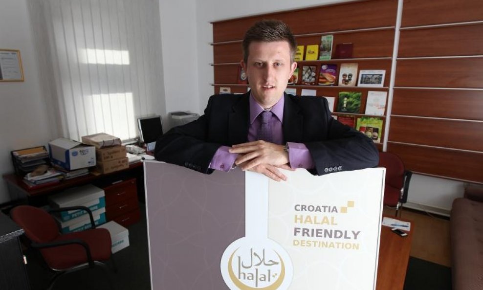 Aldin Dugonjić, voditelj Ureda za Halal certifikat islamske zajednice
