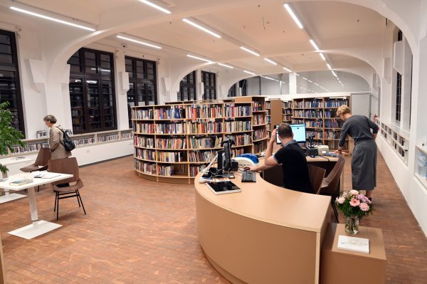 Knjižnica u sklopu Centra Rog