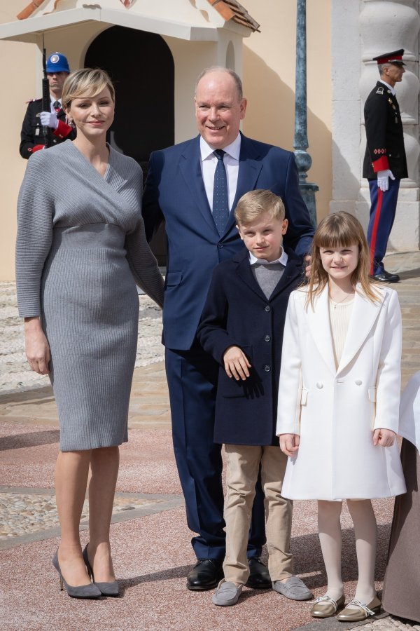 Prineceza Charlene, princ Albert II, princeza Gabriella i princ Jacques