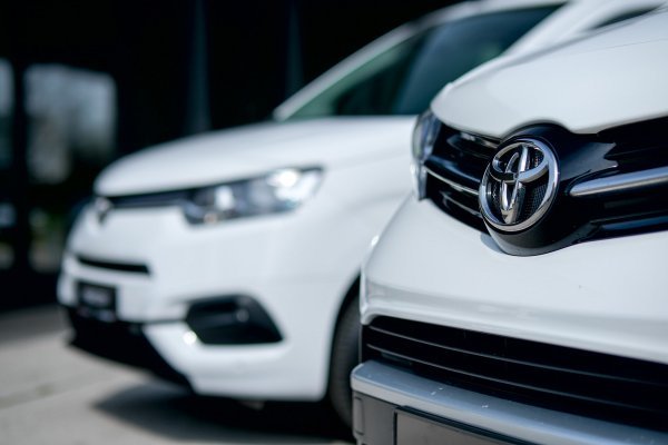 Toyota Professional: program lakih gospodarskih vozila